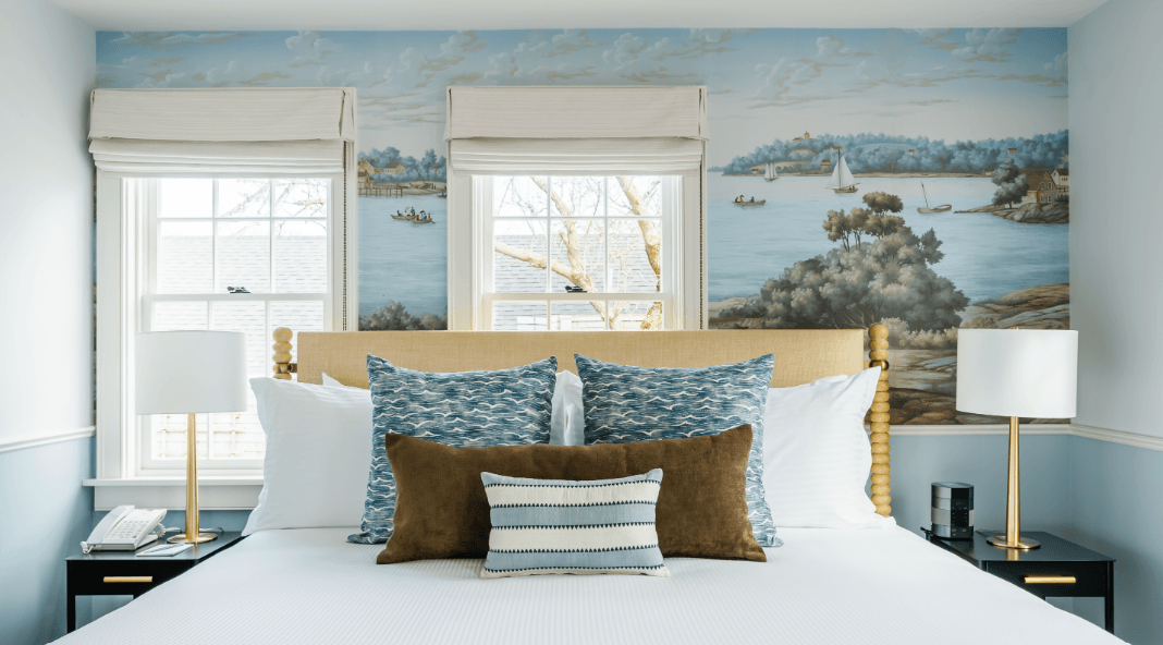cottage/hotel room
