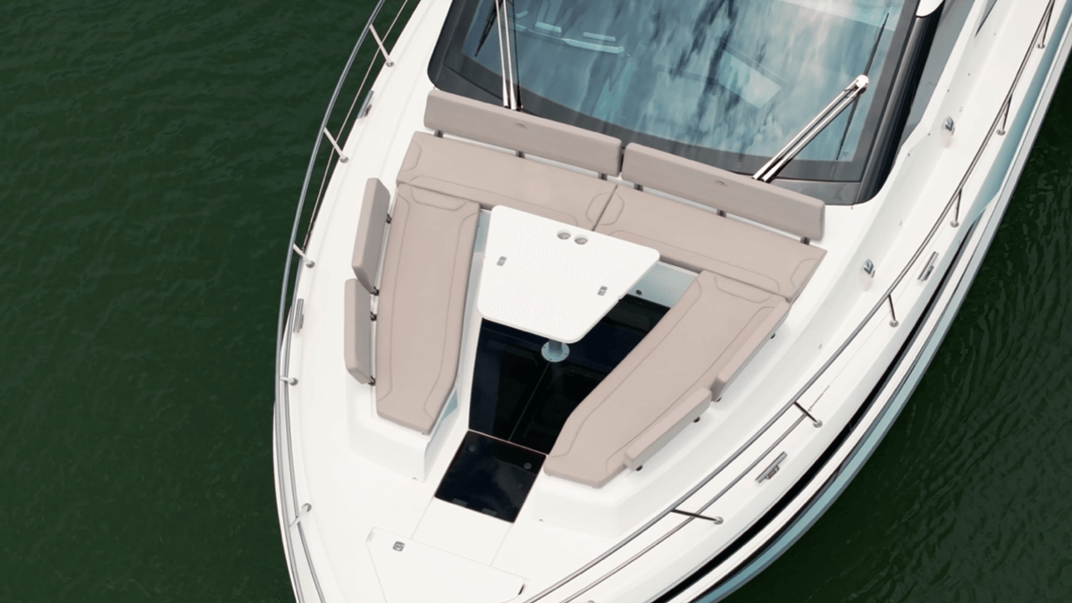 Forward seating area