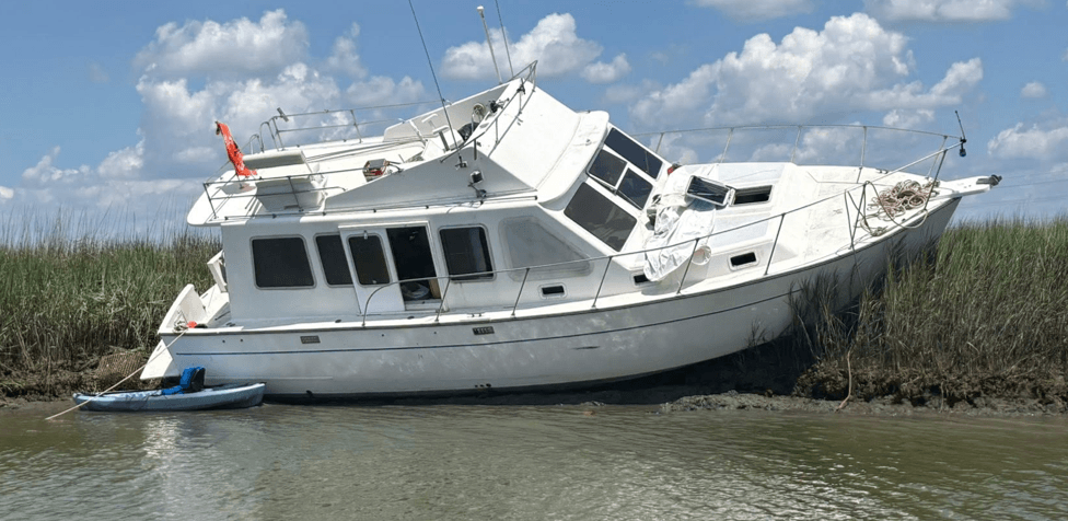 A boat stuck in the marsh