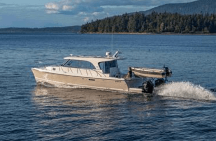 Aspen C110 Catamaran running on water