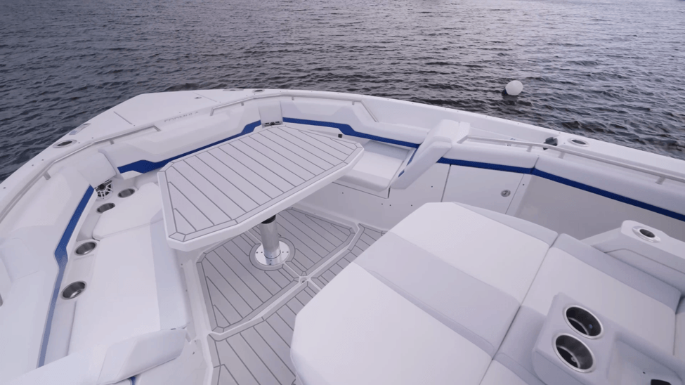 bow table on the Formula 387 CCF