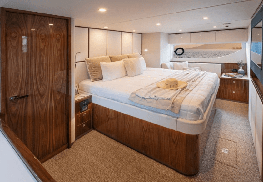 Master Suite on the Riviera 645 SUV Series II