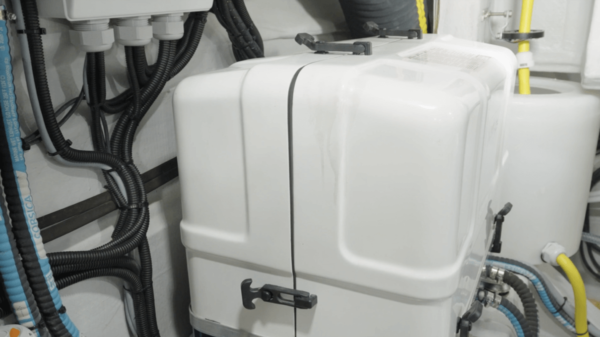 Fisher-Panda 12.5 kW mini generator to starboard