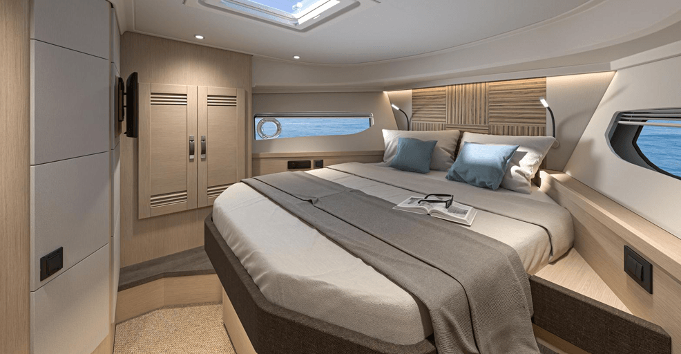 Swift Trawler 43 Owner's Cabin