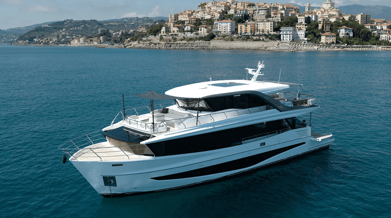 The X90Courtesy of Princess Yachts