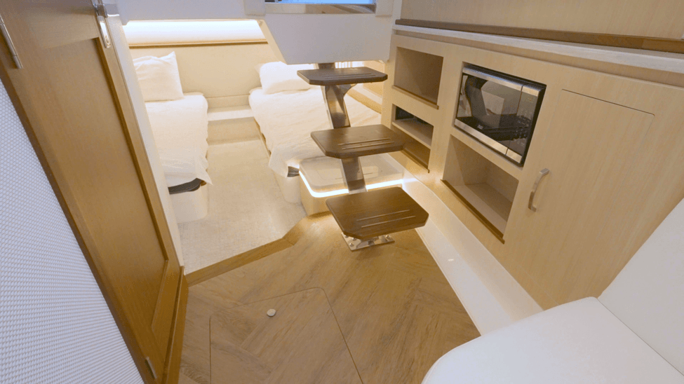 43 SAV