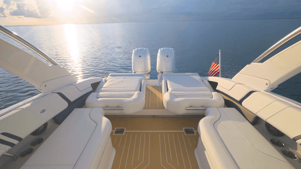LX9 convertible loungers