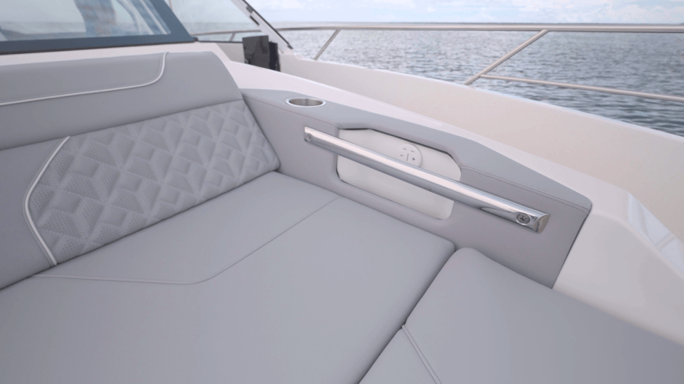 Regal XO seating