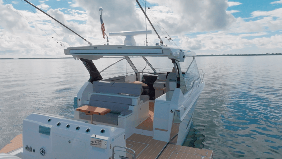 Regal XO outriggers