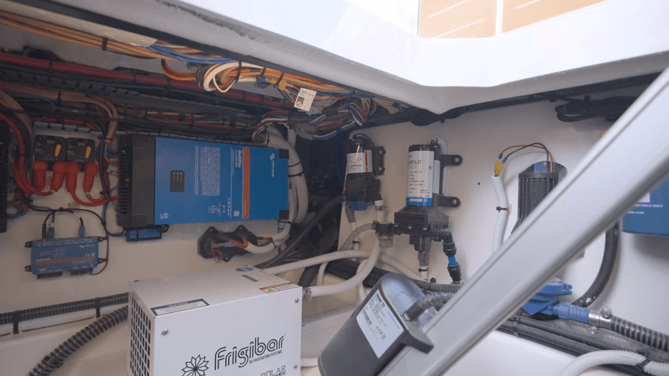 Regal 34XO Machinery Space