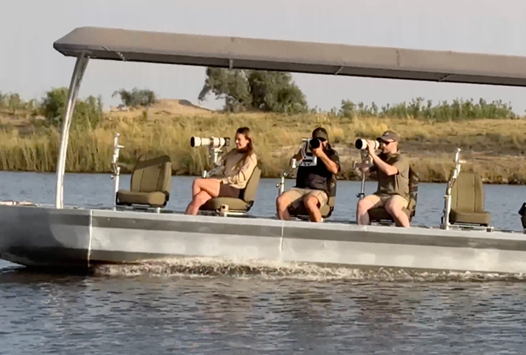 Gimbaled camera mounts make holding the heavy cameras and lenses easy and steady