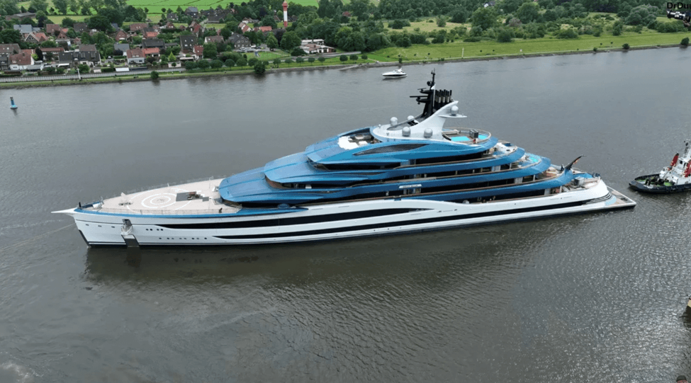 Lurssen 130m