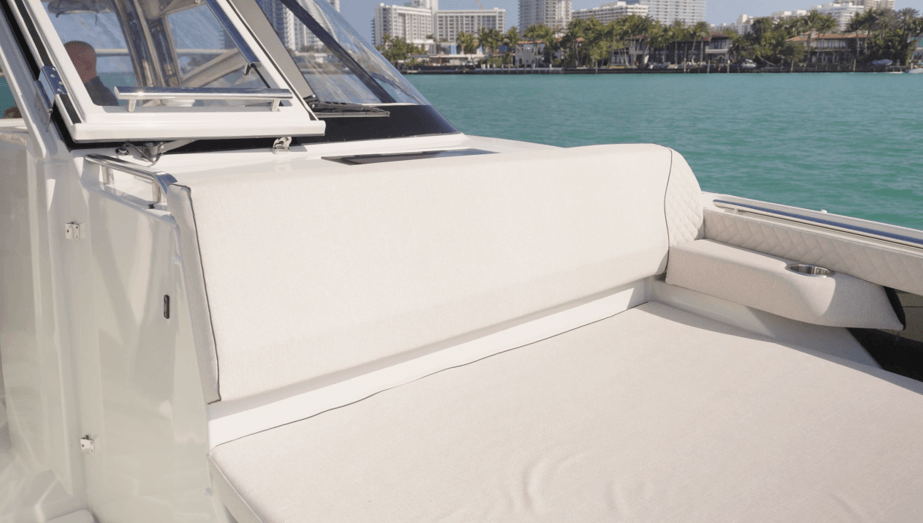 Boat seat