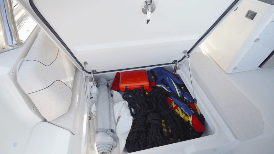 storage space under boat seats