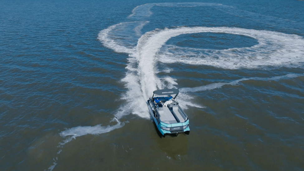 seadoo on water