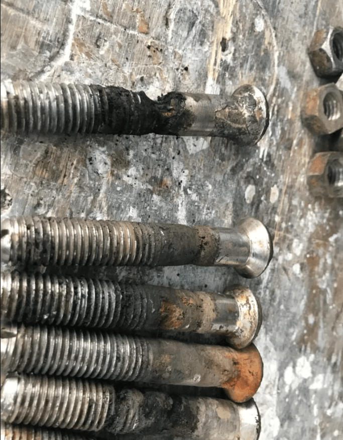 rust on boat threads