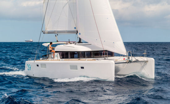 Lagoon 39 2015 Captain S Report Boattest