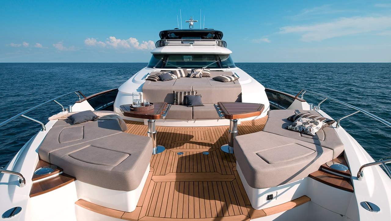 Monte Carlo Yachts 96