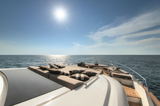 Monte Carlo Yachts 96 bow lounge