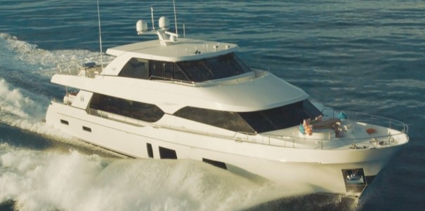 Ocean Alexander 100 Skylounge