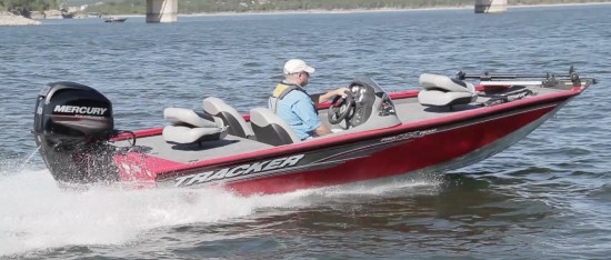 Selecting the Right Outboard Engine