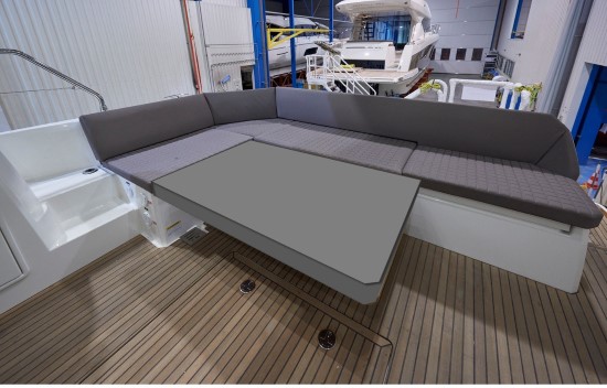 Prestige 460 Fly Sun Pad