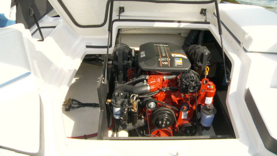 Regal 2000 ESX engine