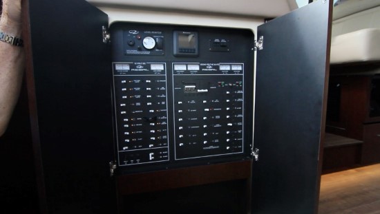 Regal 42 Fly electrical panel