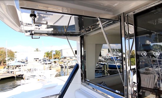 Riviera 57 Enclosed Flybridge aft bulkhead window