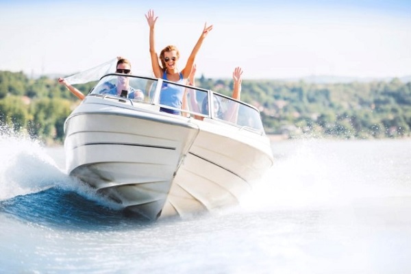 10 Ways to Be Safer on the Water
