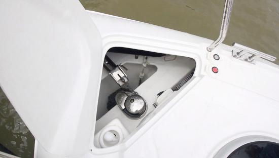 Schaefer Yachts 400 ground tackle