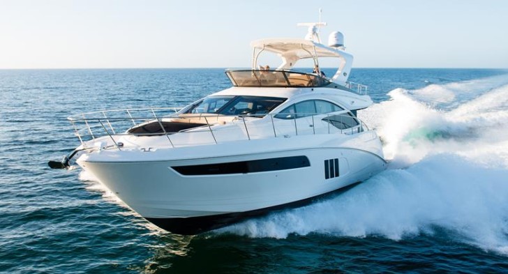 Sea Ray L590 Fly