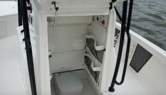 Wellcraft 221 Fisherman head