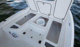 Wellcraft 241 Bay Interior