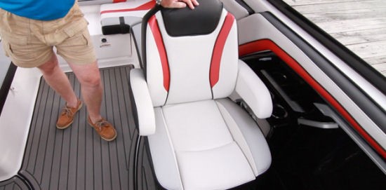 Yamaha 242X E-Series companion seat