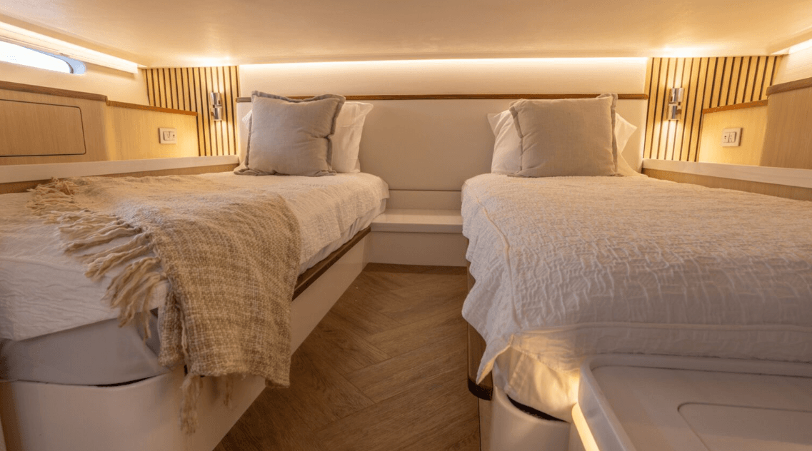Regal 43 SAV Stateroom