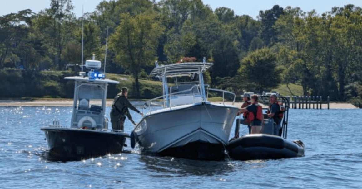 Accidents of the week, Boat Fire, Grounding, USCG, Drownings, Rescue Efforts