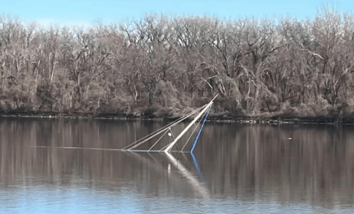 Accidents of the week, Boat Fire, Grounding, USCG, Drownings, Rescue Efforts