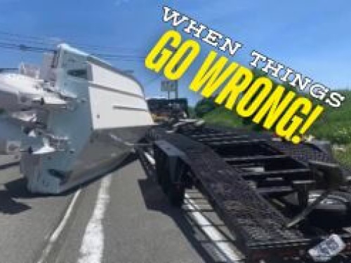 boat fell off car trailer