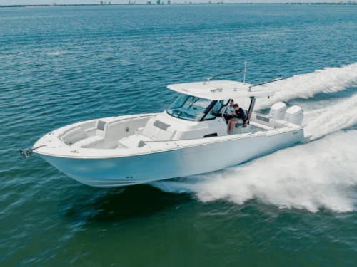 Bertram 39CC running