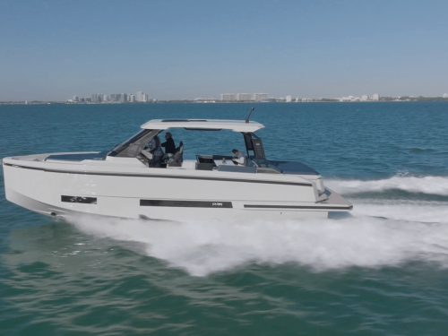 De Antonio D36 running