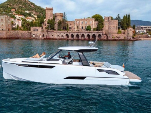 Level 43 cruising on calm waters