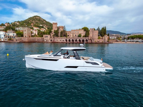 Level 43 ST on the water