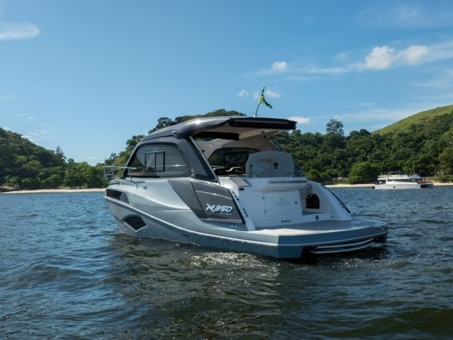 NX350 aft