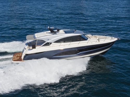 Riviera 5600 Sport Yacht Platinum Edition