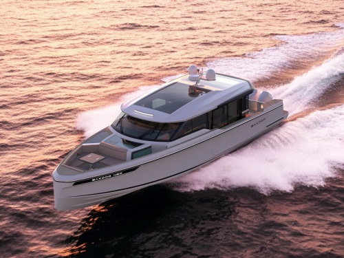 Saxdor 460 GTC running