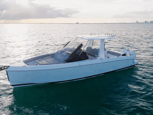 Schaefer V33 anchored