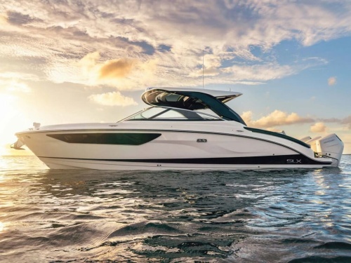 Sea Ray SLX 360 Outboard on the water