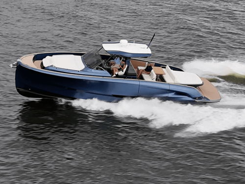 Solaris Power 44 Open running