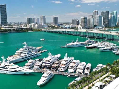 Yacht Haven Grande Miami marina